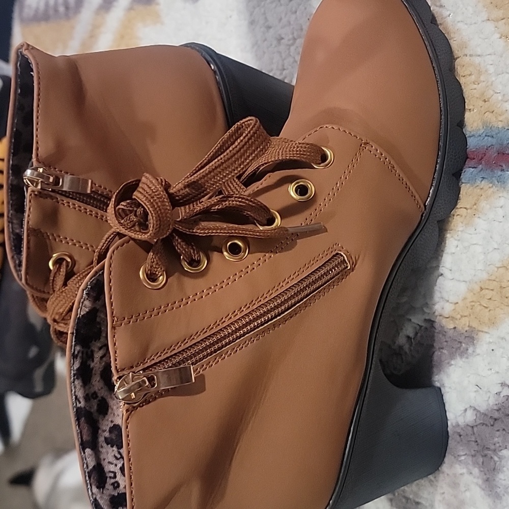 Booties - Picture 5 of 8